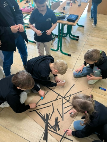 7a369519-279d-4190-8492-9988a297d82b