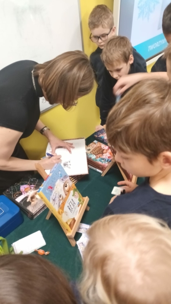 4aec04e8-6ac5-43b7-b6f3-503e0a823dd2