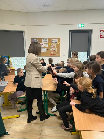 60901990-60c5-4a3b-8184-56ba7821dfe8