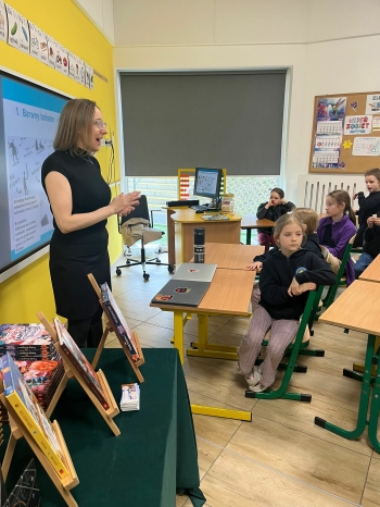 c8a217cf-7950-464d-8044-f35d3622af1a