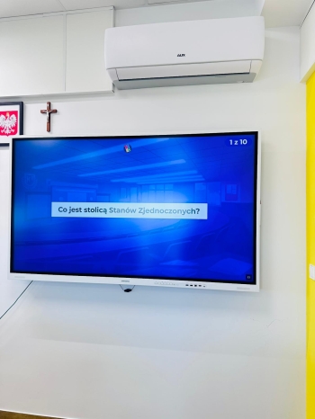 9a110d12-3587-4fb6-bcc4-25a4dbf64be9