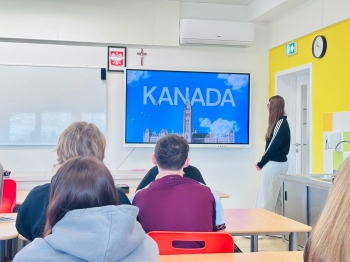 66561efc-7683-4867-8a80-89cdf1d56137