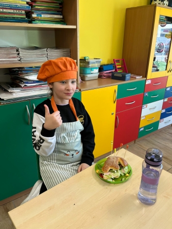 0f79be67-7f71-4b35-b796-774a1aeb24ed