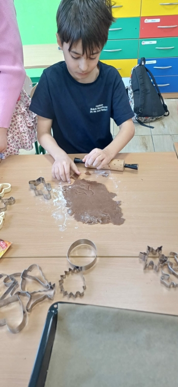 0fe12aa1-3b06-426a-b022-be8f4b26857e