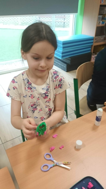 c0dabb6c-b07c-495a-9898-c7ca9538af77