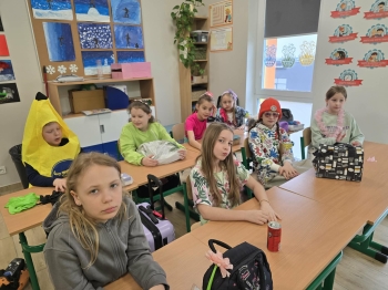 2f16323c-9af2-49b4-a208-fd9281e7ee96