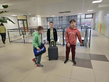 9b9a79dd-d09b-4be0-8f18-37ef59865adf