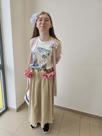 fcc87ef2-a6d3-48aa-9a0b-fe6b92240e7b