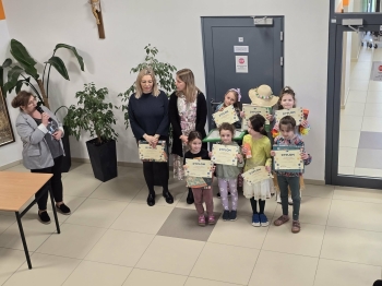 377e0b23-d235-4d5d-947a-4749e0cfd02b