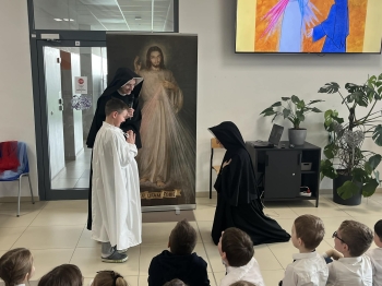 0e7f5257-1280-4513-82b9-efb63ae92ed0