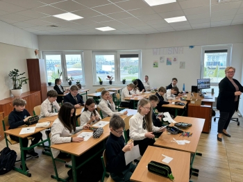 03ef89da-f9e9-4505-a322-1584e6032f1d