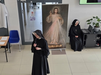 ebcb441e-3391-4f8a-8f24-9eb50505db2e