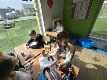 298f47ea-c40f-487b-ab1d-c4cfe8fbf4e9