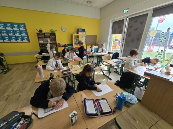 302a1d46-d92c-404e-b0b9-df88fb295794