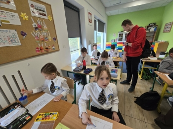 f5a02526-9eb7-49cb-bb51-b23aa8a93f8b