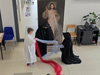 129b444d-de5e-45db-87c3-2d87a7d8bc39