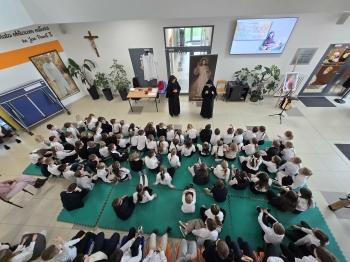 e6810ab4-c4df-447a-8636-2992481f53dc