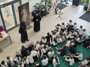 e4e565fb-eecf-4739-a761-812d78782c89