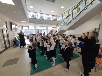 3d8359cb-40c8-4d53-842c-259bd95f5cc4