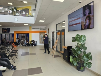 c111889c-0a36-4495-ac2e-c33ac895088e