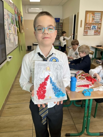 a79a8369-3d20-4216-8104-8d9907187f40