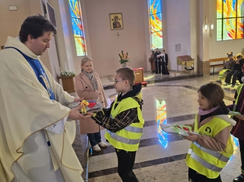 7e570465-5fef-4fb2-bc6d-6b735dbef7ea