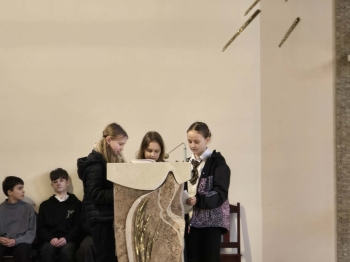 9df1f31a-8bd5-46a8-99c2-a5483b7c514d