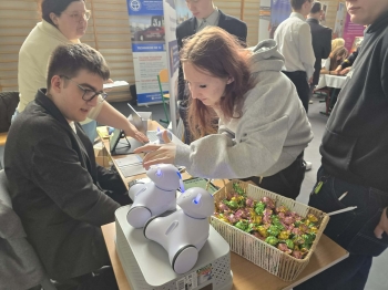 637eac68-41f9-470f-b36d-6533d349f5c4