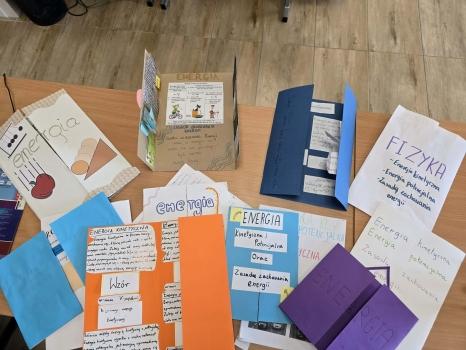 97ef1ebf-5fda-4dba-a2e0-997d4e933326