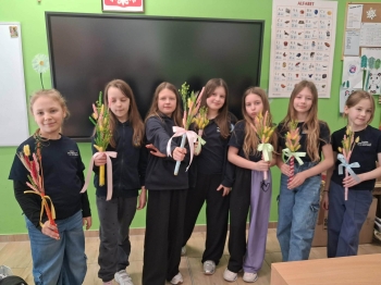 fc09d219-5e14-46a3-baf2-5f9012ebc7a2