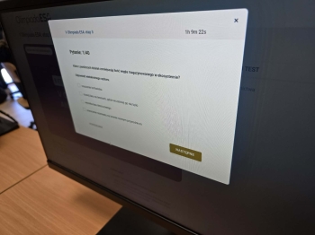 00370356-dd04-494a-a016-8d83cc0fd2a1