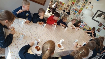 5e7b9fb7-14f8-4845-98d8-6a403254650a