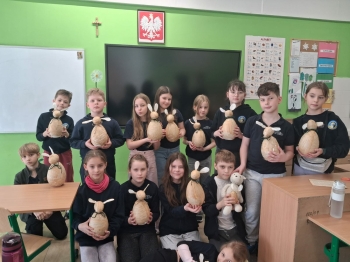 83e4b984-b388-4d6a-b11e-000baeba786f