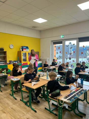 07851612-02e7-4934-80d4-3ee55b53c66a