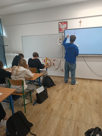 b7c57fc2-f7a9-46c9-800c-2e32be97f7e0