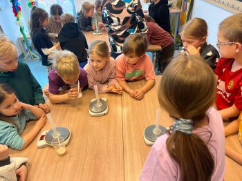 33e2063b-bf9f-4608-a029-ae98d97751da