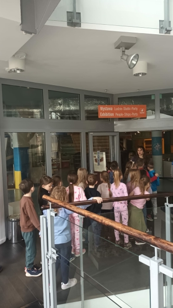 324f01fb-cb1f-4f90-a9f8-7f82cd025c30