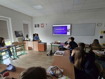 404abfb1-775c-4129-85b7-90ebd132fdcb