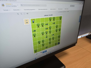 f7ac288f-40df-4022-a647-b116d8970755