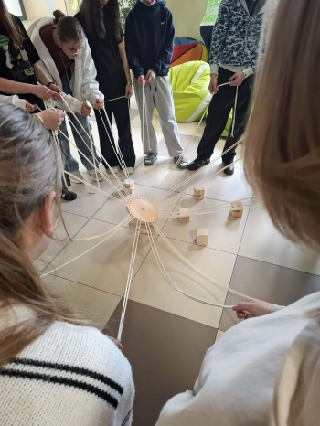 3d9c77d0-4a7e-4e3d-88b9-2298b9dfd335