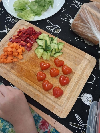 98ffb21d-333a-44b7-ad12-0790b4b7c9e1