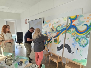 73bbfad4-6b13-4779-bf87-8d73b13d2c15