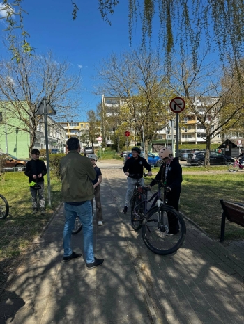 b84e9fe3-67d6-4815-9774-ae2199b1aa31