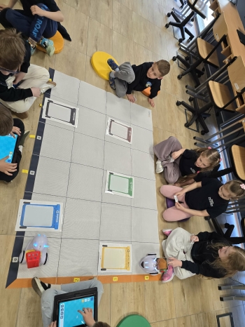 66835a63-4dc9-4145-b3ef-cb34fcd55c4e