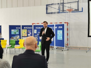 fcd3be31-be89-4b6d-a56a-6325c3683961