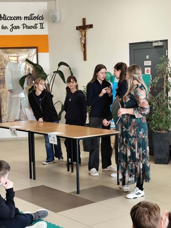 23486eef-dbc7-45c9-a66a-4a10ee60662c