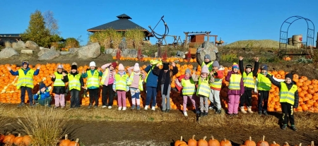 Wycieczka do Dyniowego Love klas 0- 2– pełna atrakcji i radosnych chwil!