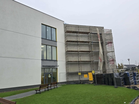 Rozbudowa naszej szkoły trwa! Postępy na każdym kroku