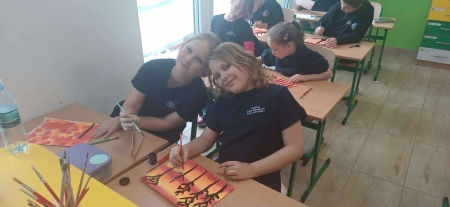 Jesienna magia w klasie 2a: kreatywna podróż przez złotą polską jesień