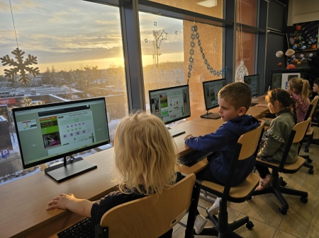 Robotyka w 1b: Zabawa z kodowaniem na wesoło!